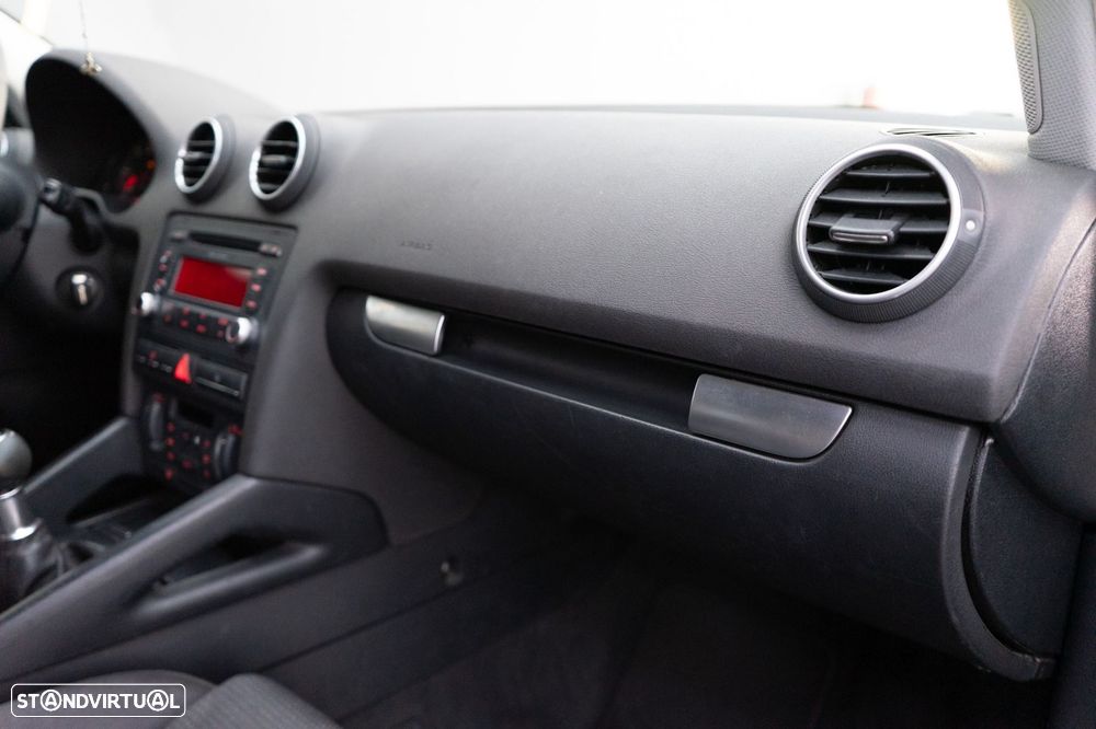 Audi A3 Sportback 1.9 TDi Advance - 35