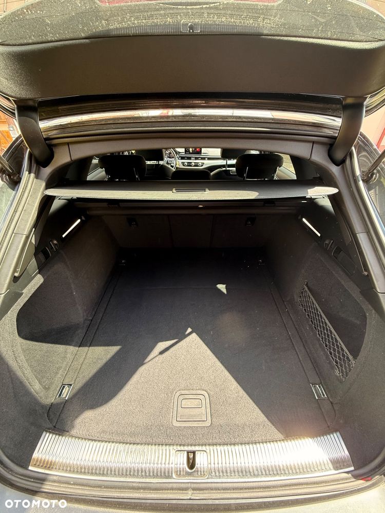 Audi A4 Avant 2.0 TDI S tronic - 12