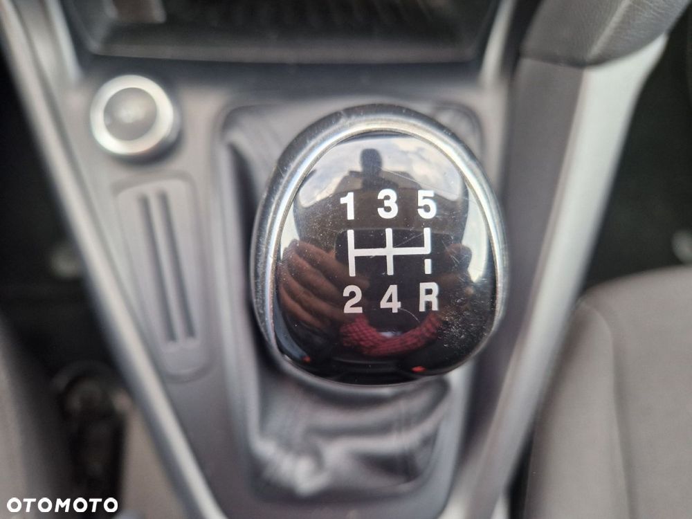 Ford Focus 1.6 TI-VCT Champions Edition - 14