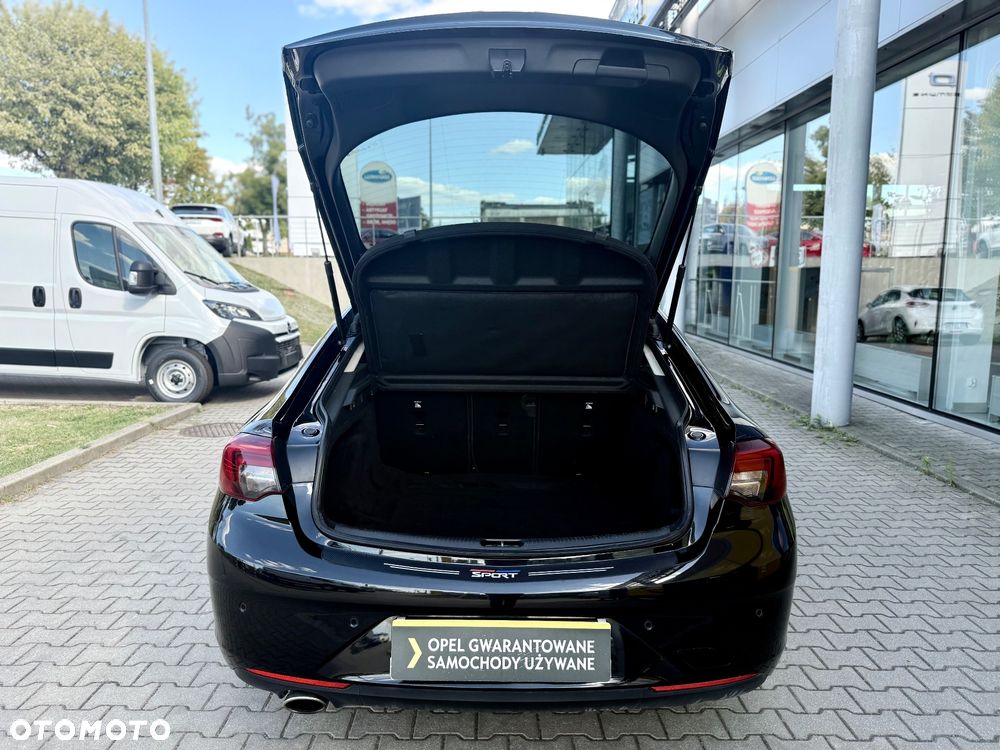 Opel Insignia 2.0 CDTI automatik Sport - 10