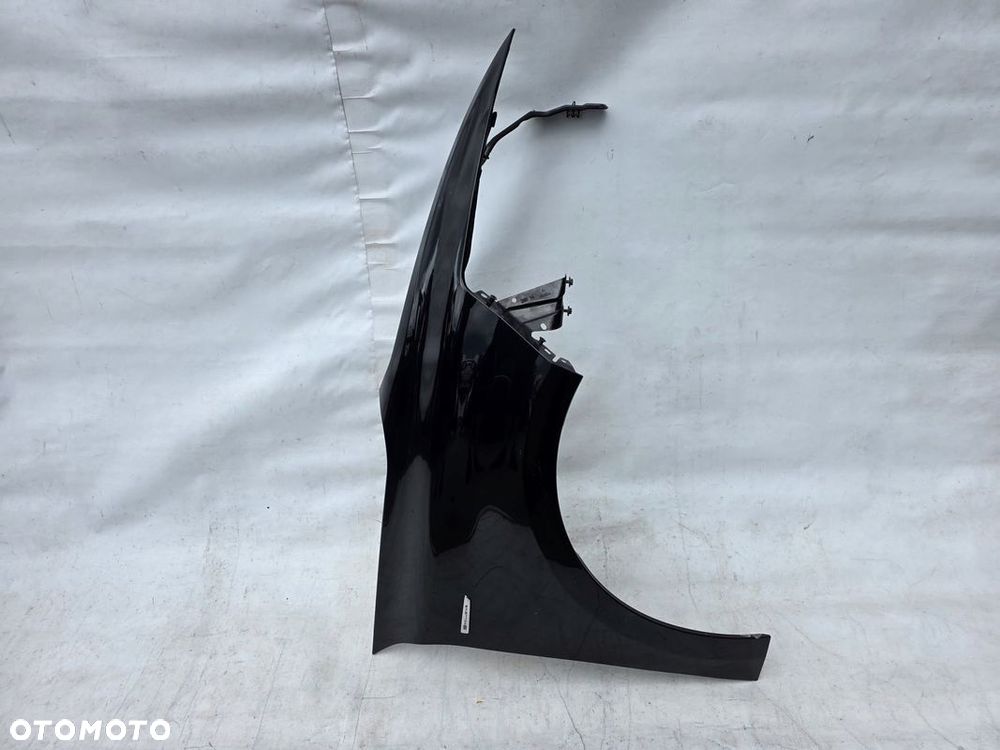 Citroen C4 Picasso II 2 błotnik prawy przedni przód + wspornik mocowanie - 1