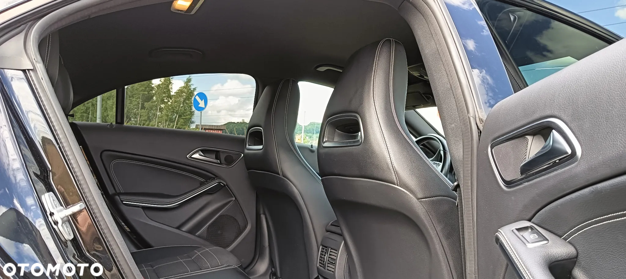 Mercedes-Benz CLA - 18
