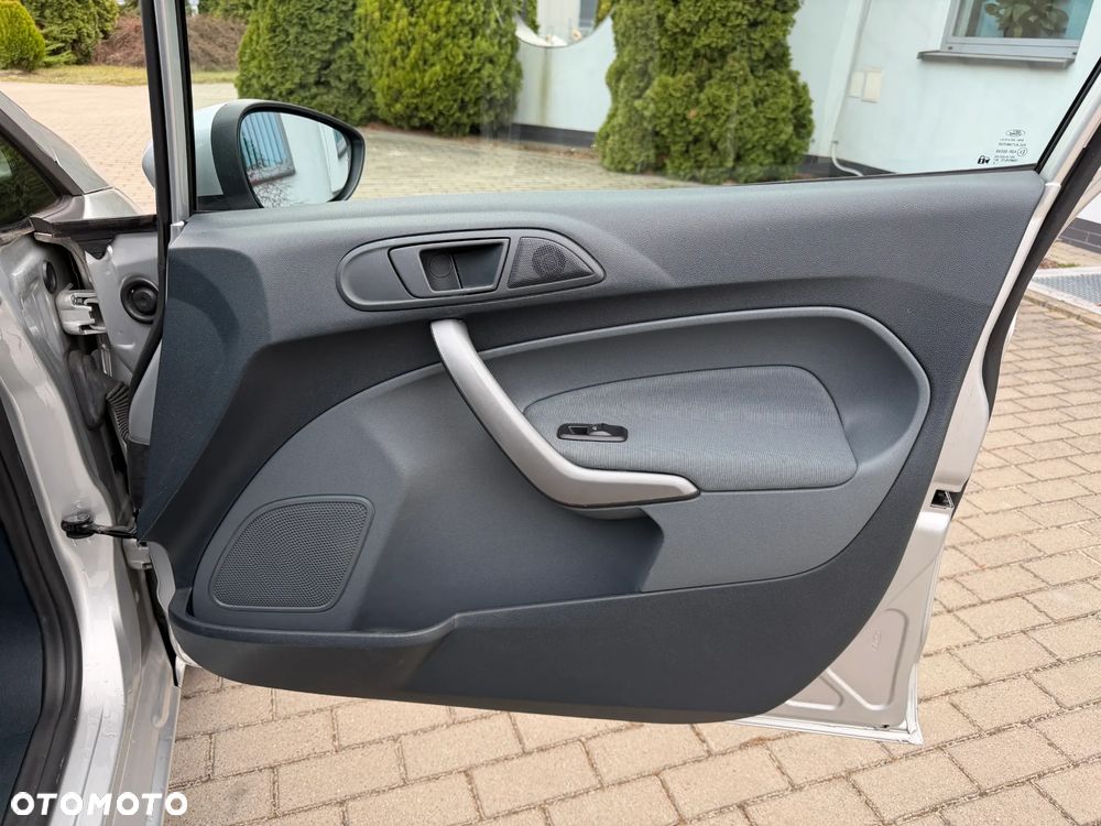 Ford Fiesta 1.25 Silver X Plus - 13