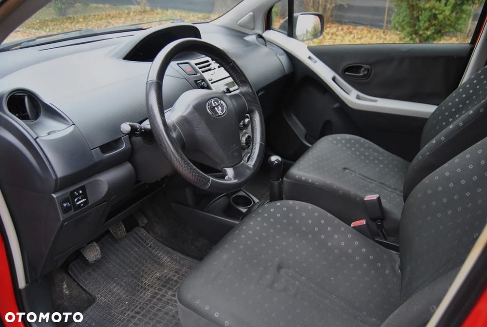 Toyota Yaris 1.4 D-4D Luna - 5