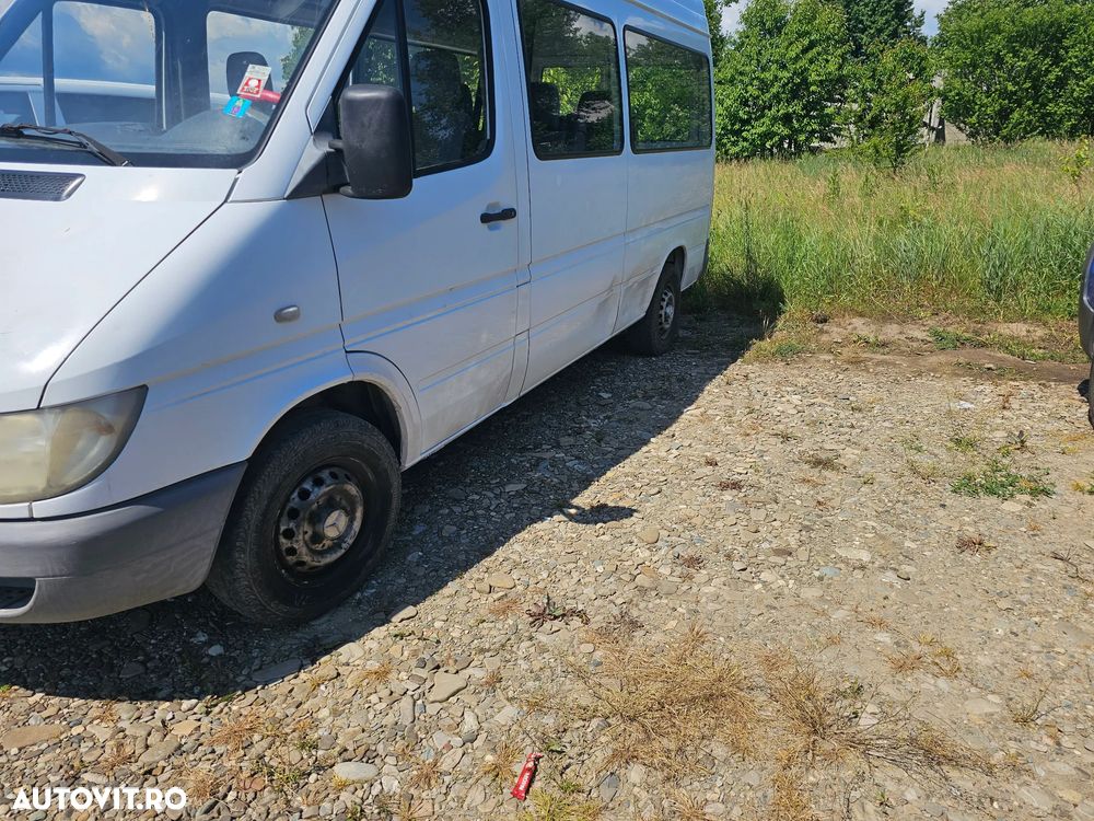 Mercedes-Benz Sprinter - 2