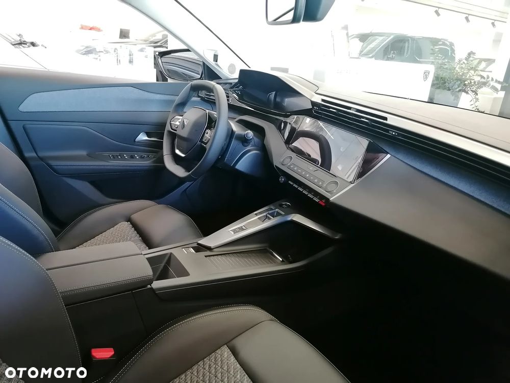 Peugeot 308 1.2 mHEV Allure S&S e-DCS6 - 6
