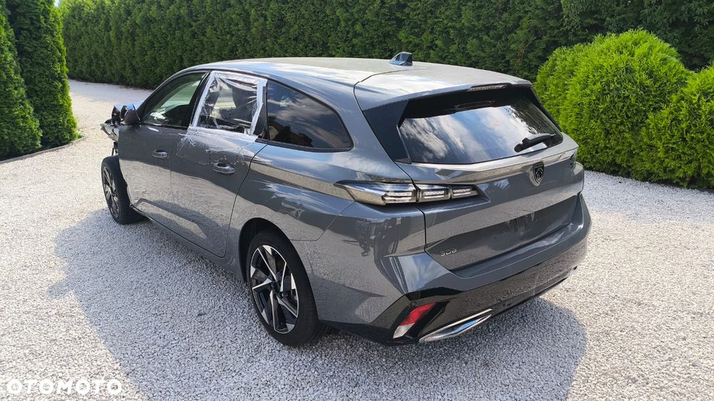 Peugeot 308 - 3