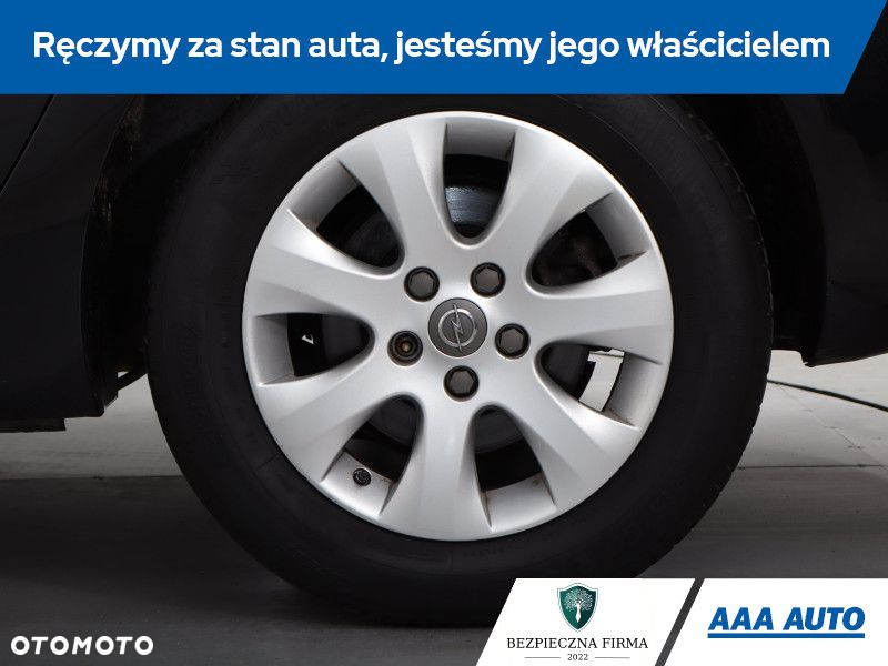 Opel Astra - 16
