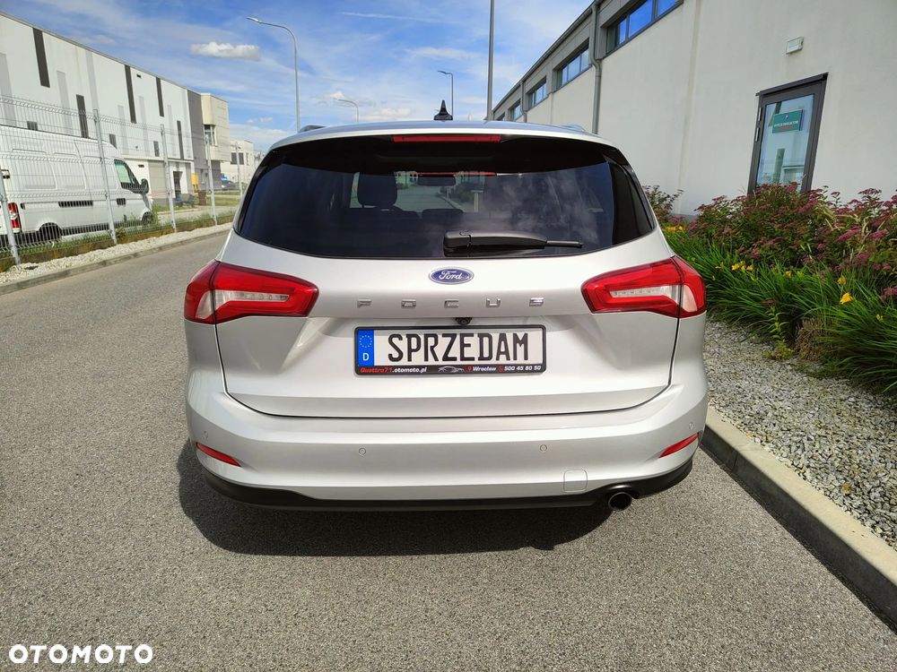Ford Focus 1.5 EcoBlue Start-Stopp-System TITANIUM STYLE - 5
