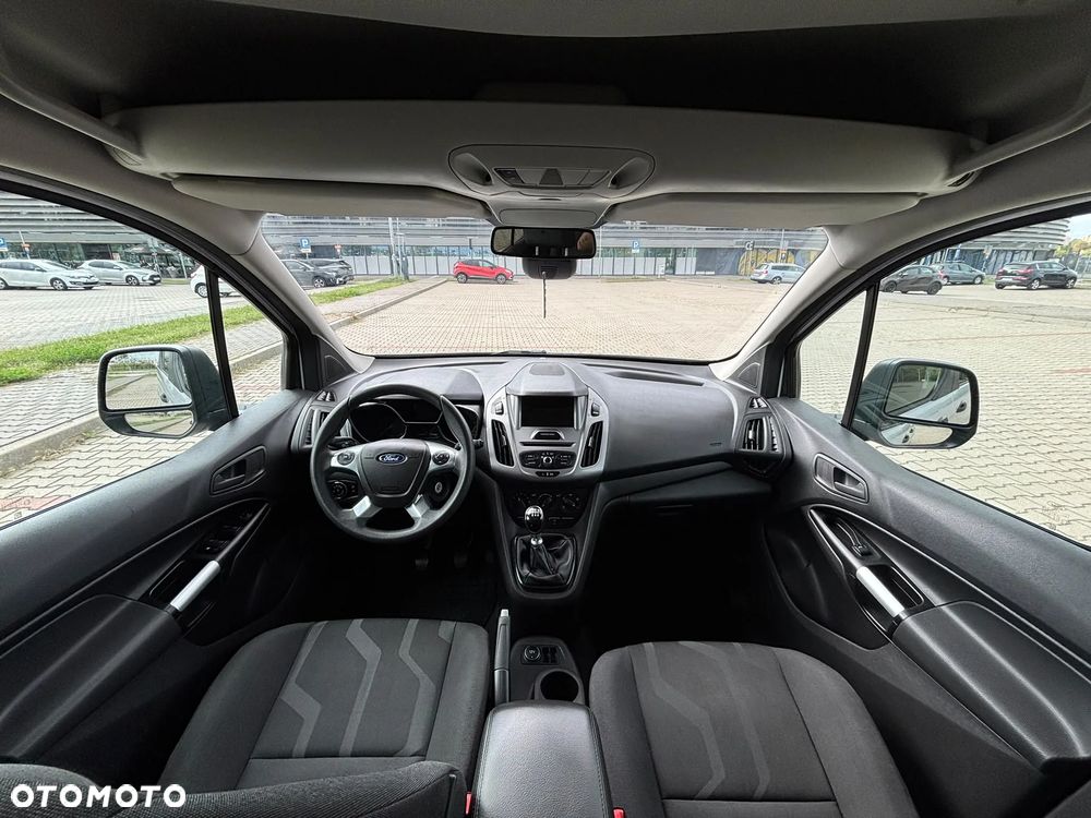 Ford Tourneo Connect Grand - 9