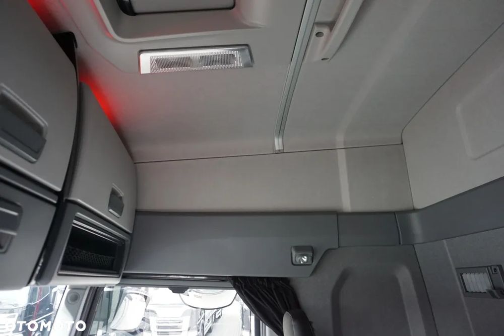 Renault T 460 / EURO 6 / ACC / SLEEPER CAB - 32