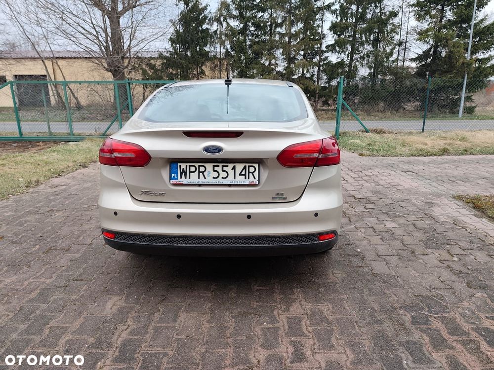 Ford Focus 1.0 EcoBoost Start-Stopp-System Titanium - 4