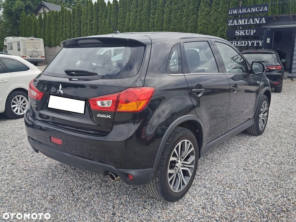 Mitsubishi ASX - 4