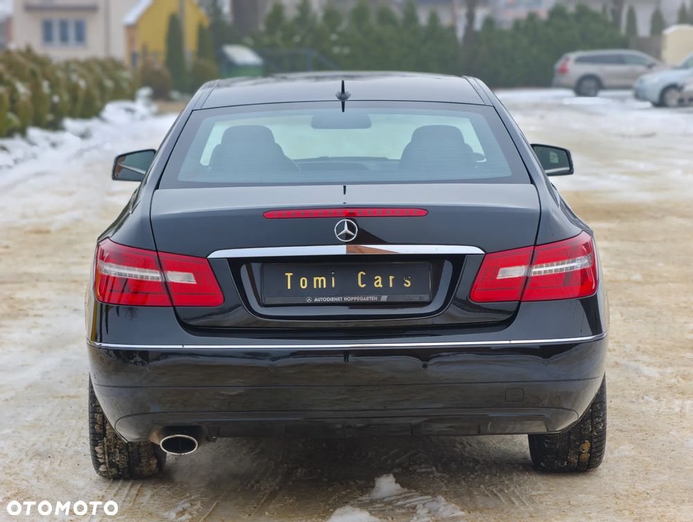 Mercedes-Benz Klasa E - 24