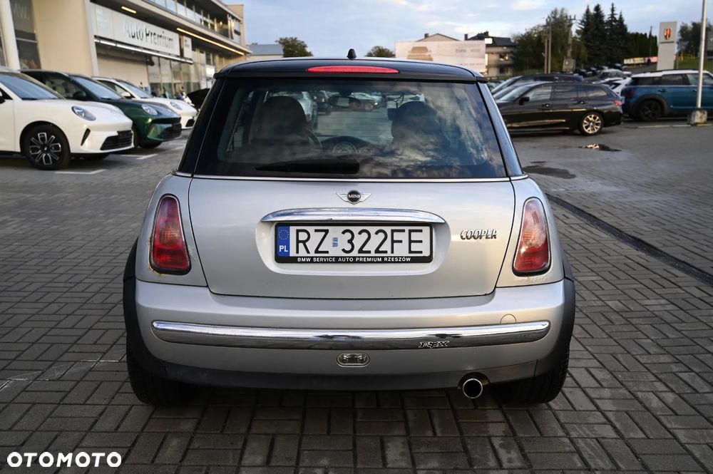MINI Cooper - 6