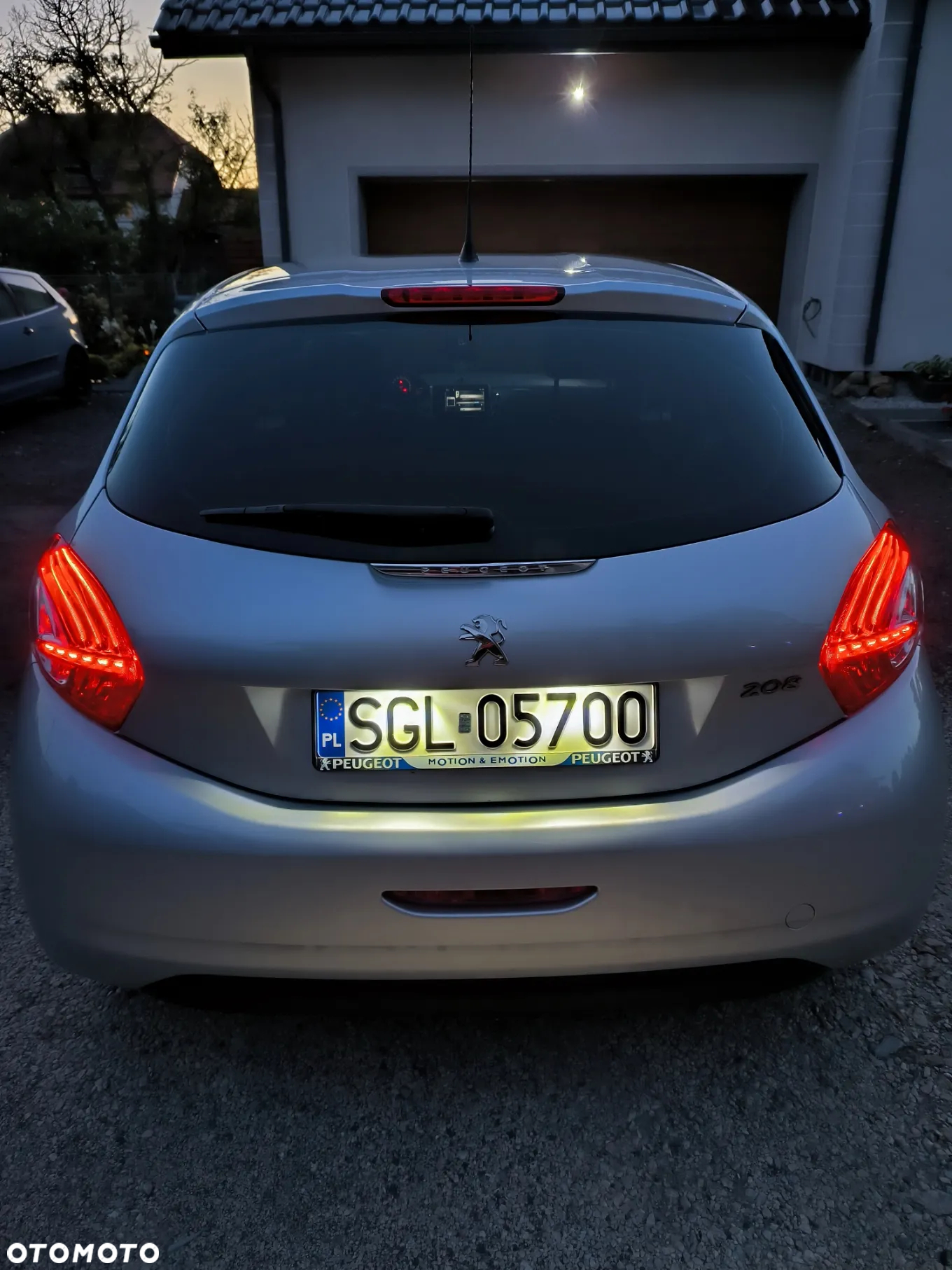 Peugeot 208 1.4 VTi Access - 9