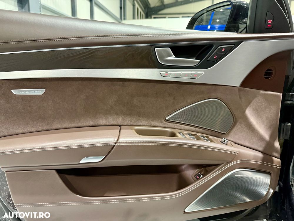 Audi A8 4.2 TDI DPF (clean diesel) quattro tiptronic Lang - 18