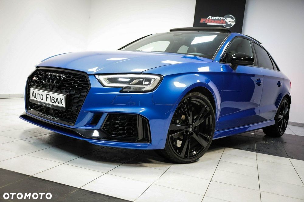 Audi RS3 Limousine - 2