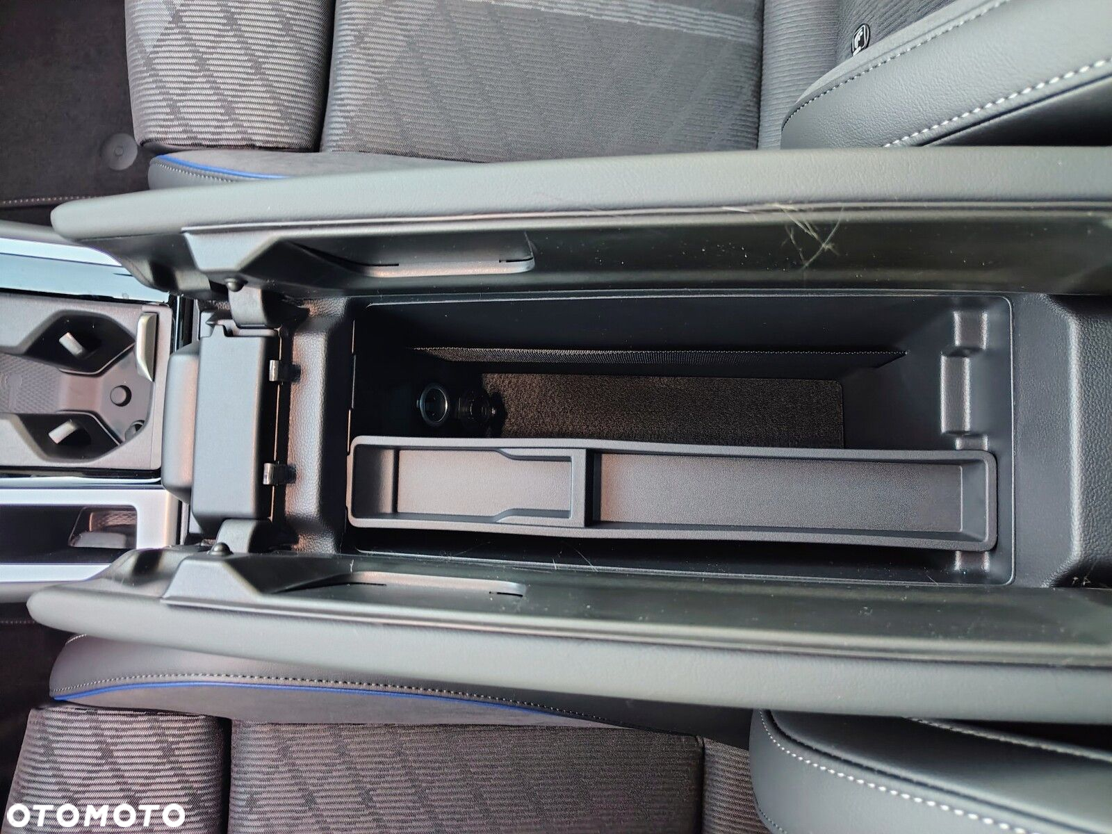 Volkswagen Passat - 19