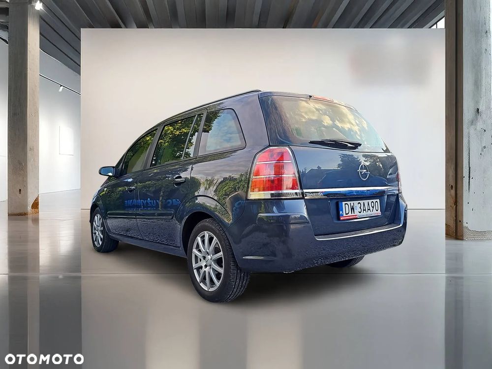 Opel Zafira - 5