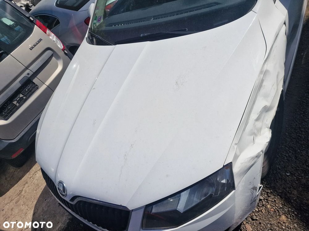 Maska przód  skoda  octavia  III  w  kolorze LF9E - 1