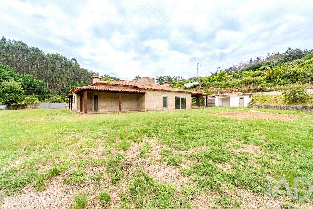 Casa / Villa T4 em Recezinhos (São Mamede) de 495 m2 - Grande imagem: 2/34