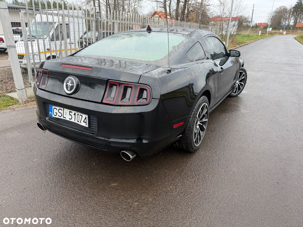 Ford Mustang - 3