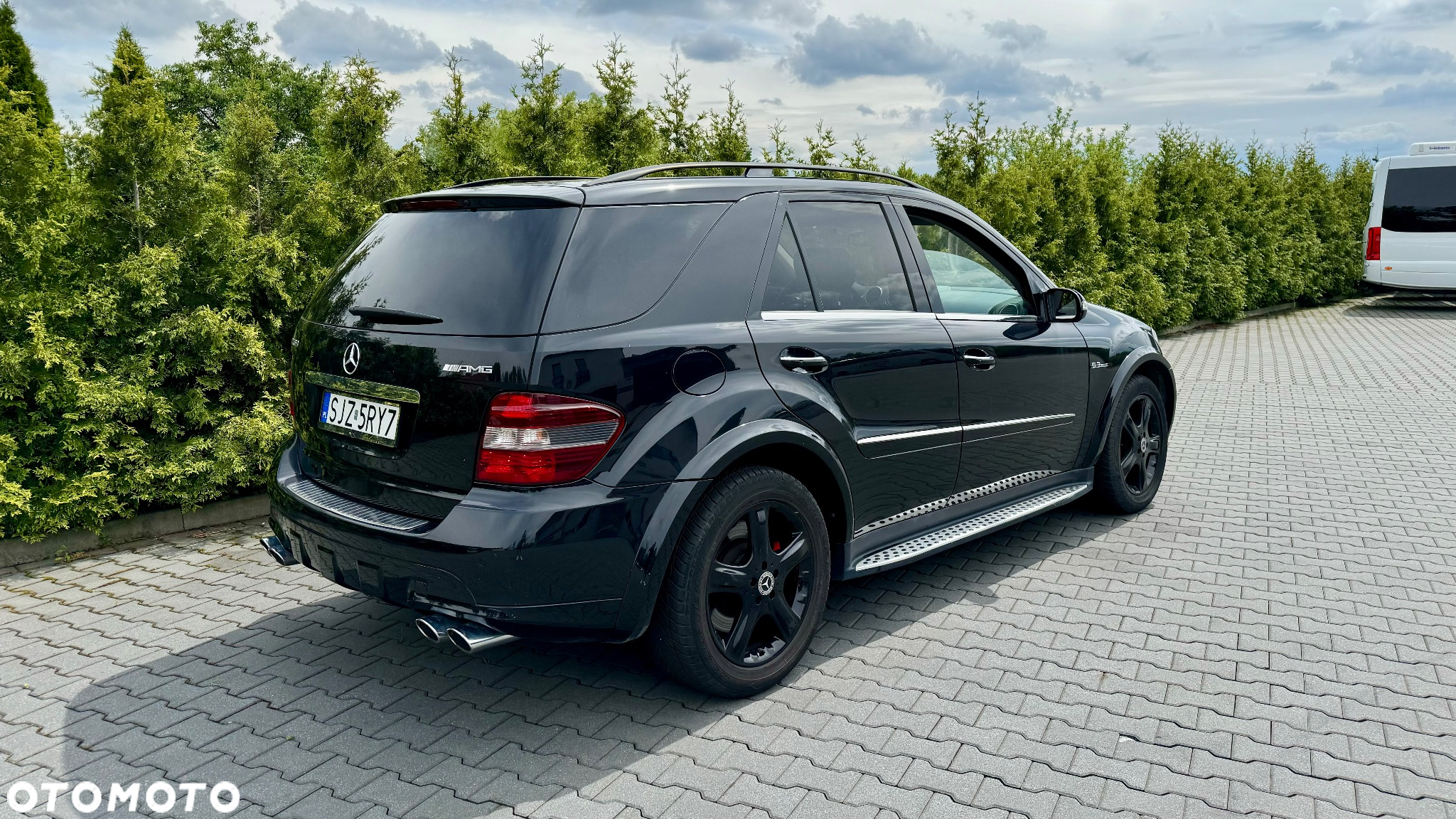 Mercedes-Benz ML 63 AMG 4-Matic - 4