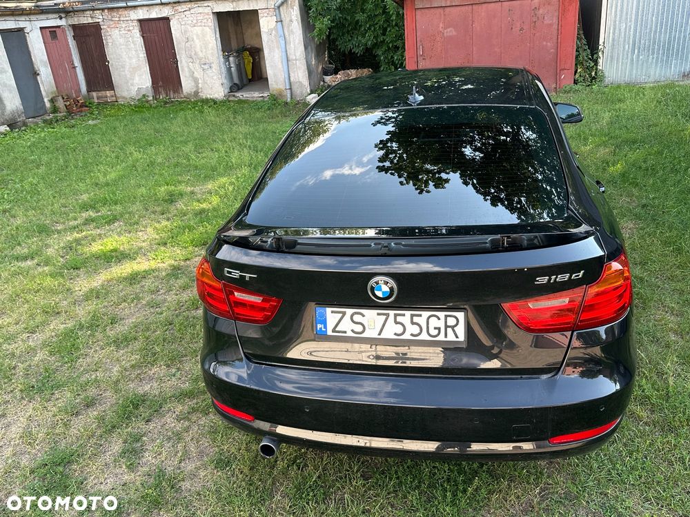 BMW Seria 3 318d - 8
