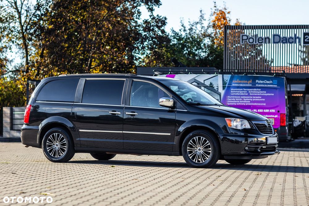 Lancia Voyager 2.8 Multijet 16v Platinum - 9