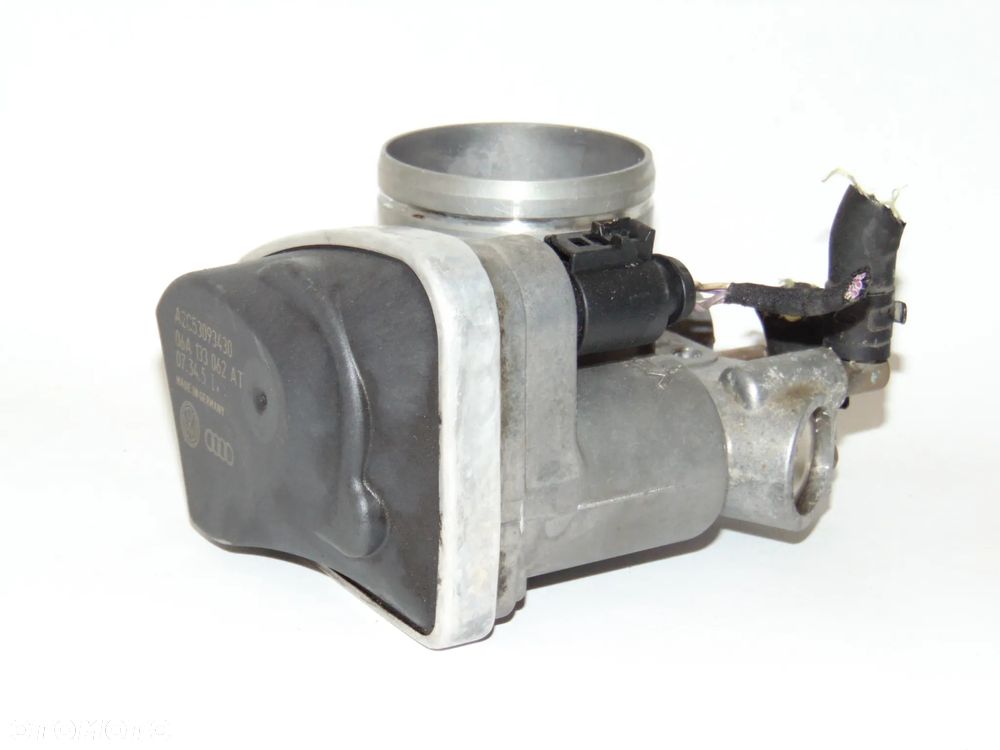 Przepustnica 06A133062AT Audi A3 VW Golf V Touran Seat Leon II 1.6 - 8