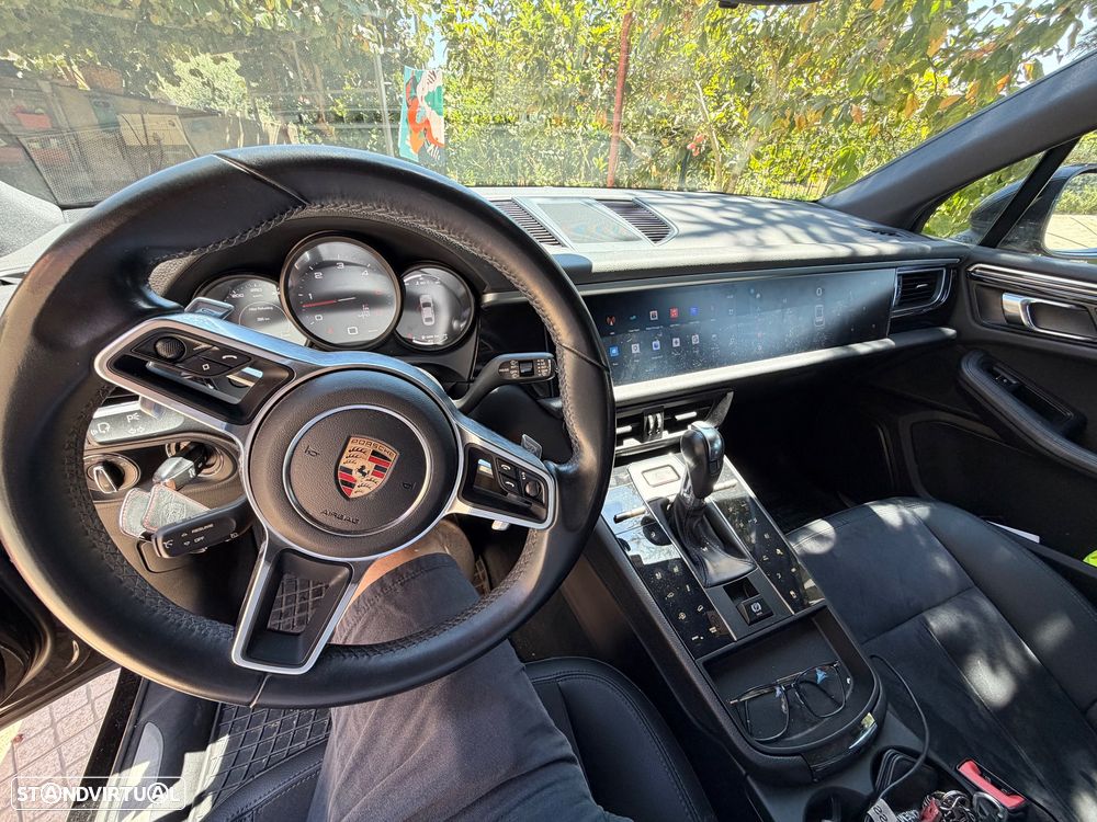 Porsche Macan S - 10
