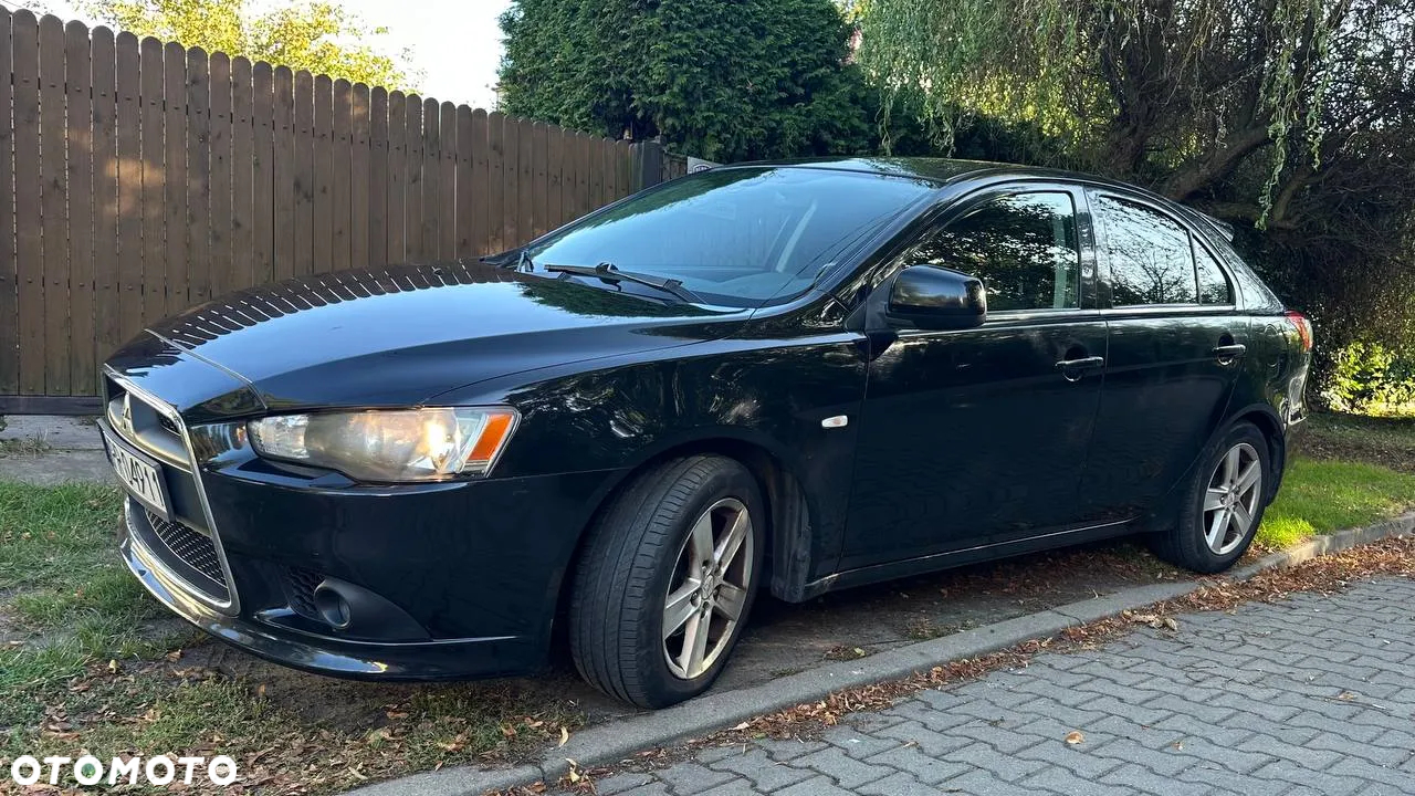 Mitsubishi Lancer 1.8 Invite CVT - 3