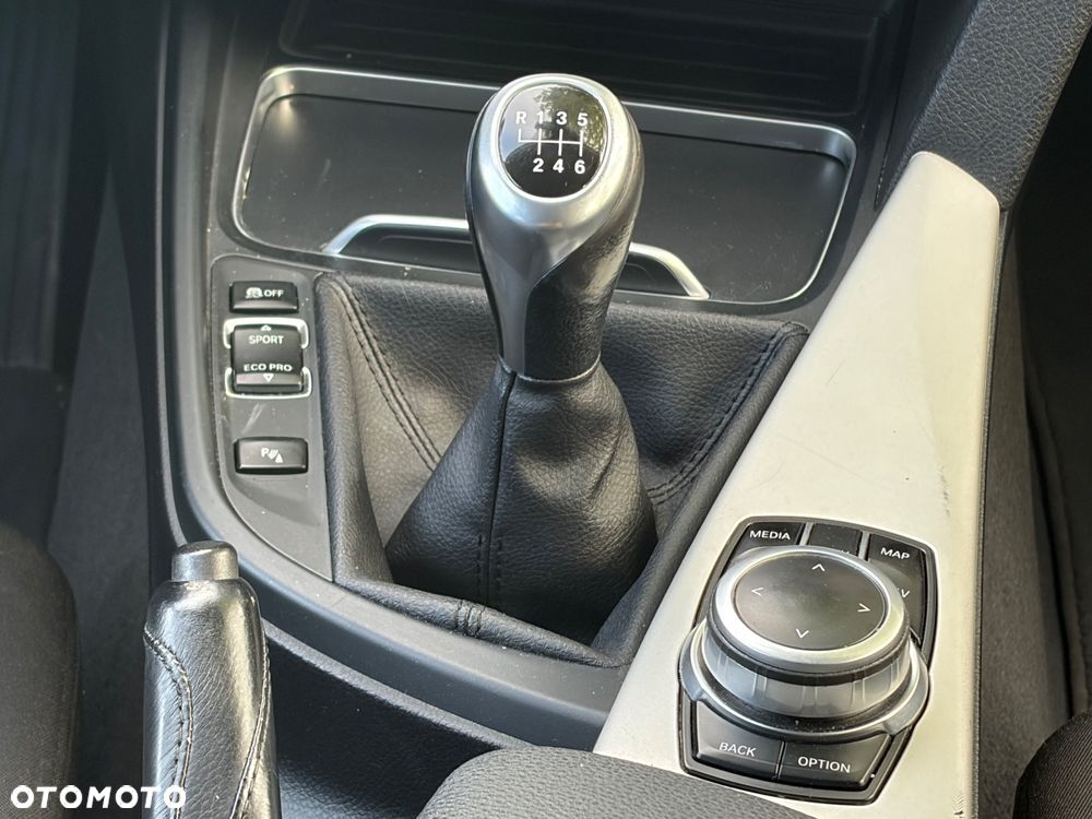 BMW Seria 3 - 21