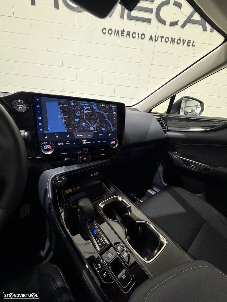 Lexus NX 450h+ Executive - 32