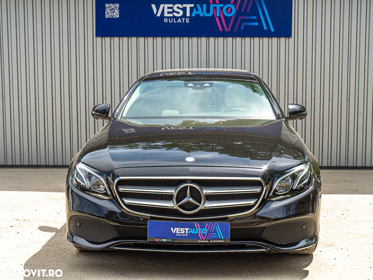 Mercedes-Benz E 220 d 9G-TRONIC Exclusive - 33