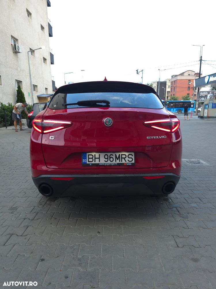 Alfa Romeo Stelvio 2.0 Turbo AWD AT8 Super - 1