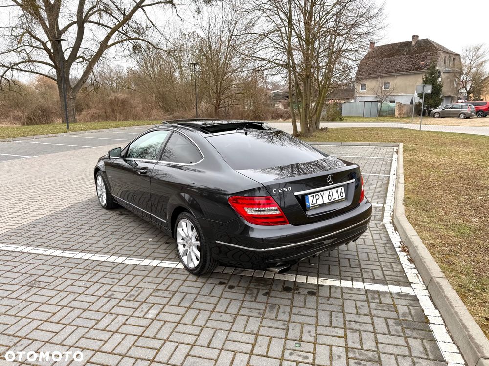 Mercedes-Benz Klasa C 250 (BlueEFFICIENCY) 7G-TRONIC - 3