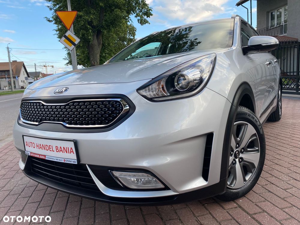 Kia Niro 1.6 GDI Hybrid M - 17