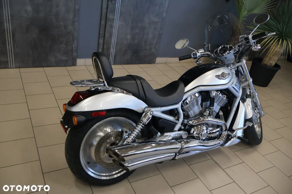 Harley-Davidson V-Rod Night Rod - 6