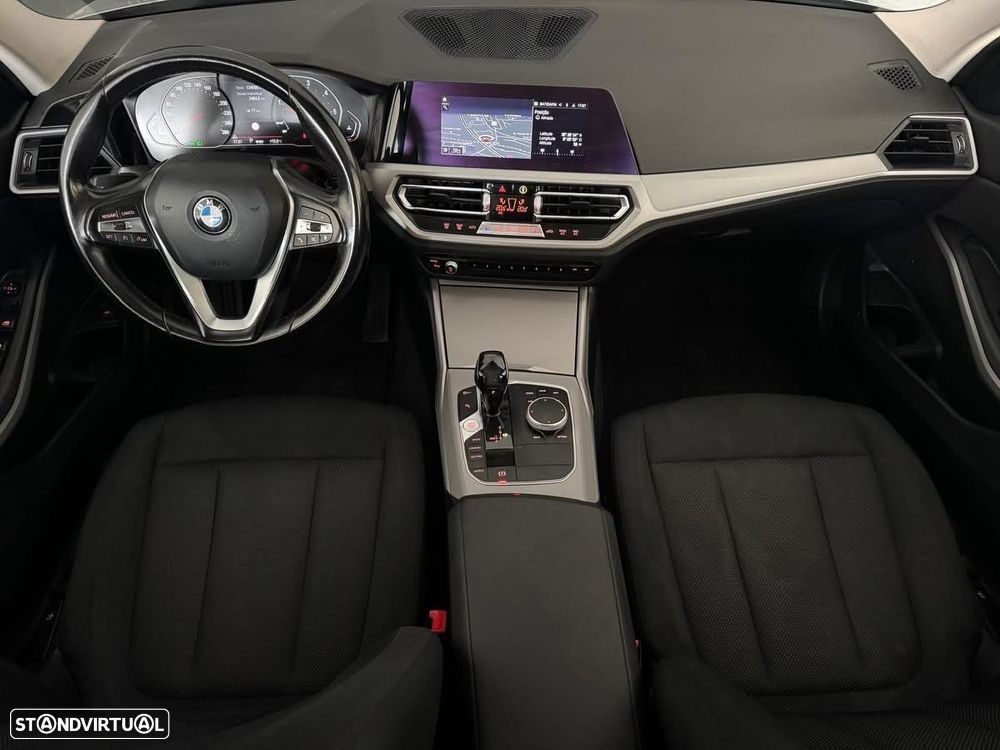 BMW 320 d Line Sport Auto - 12