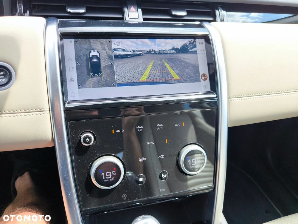 Land Rover Discovery Sport - 20