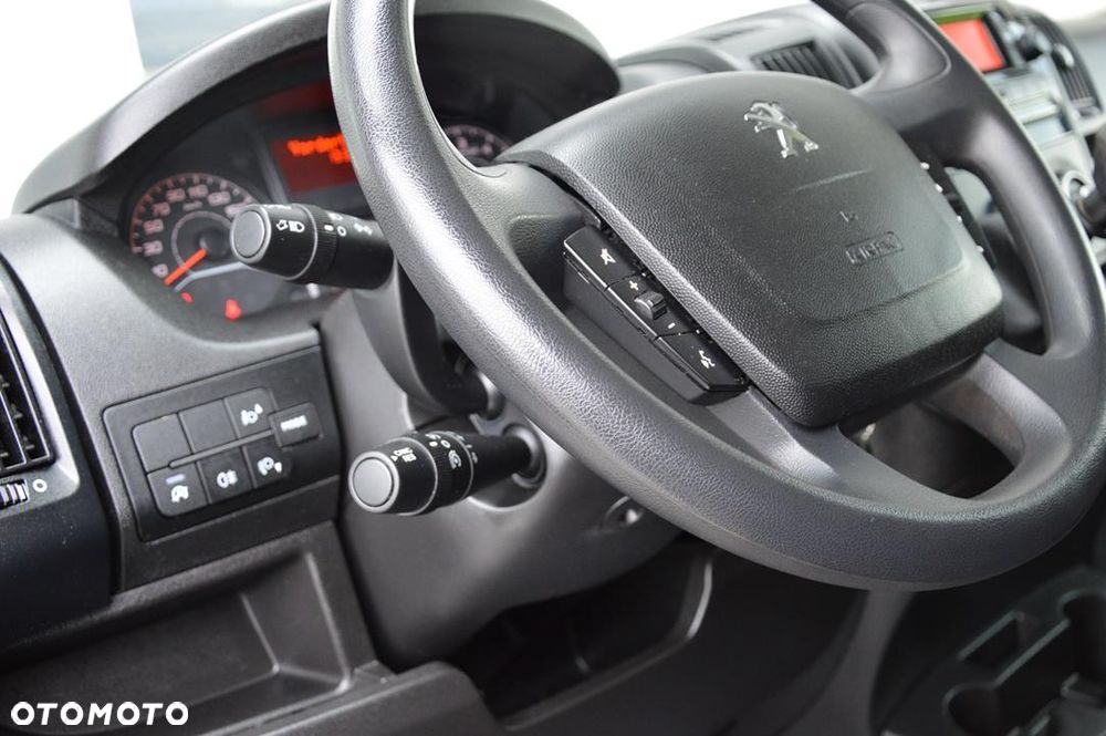 Peugeot BOXER - 19
