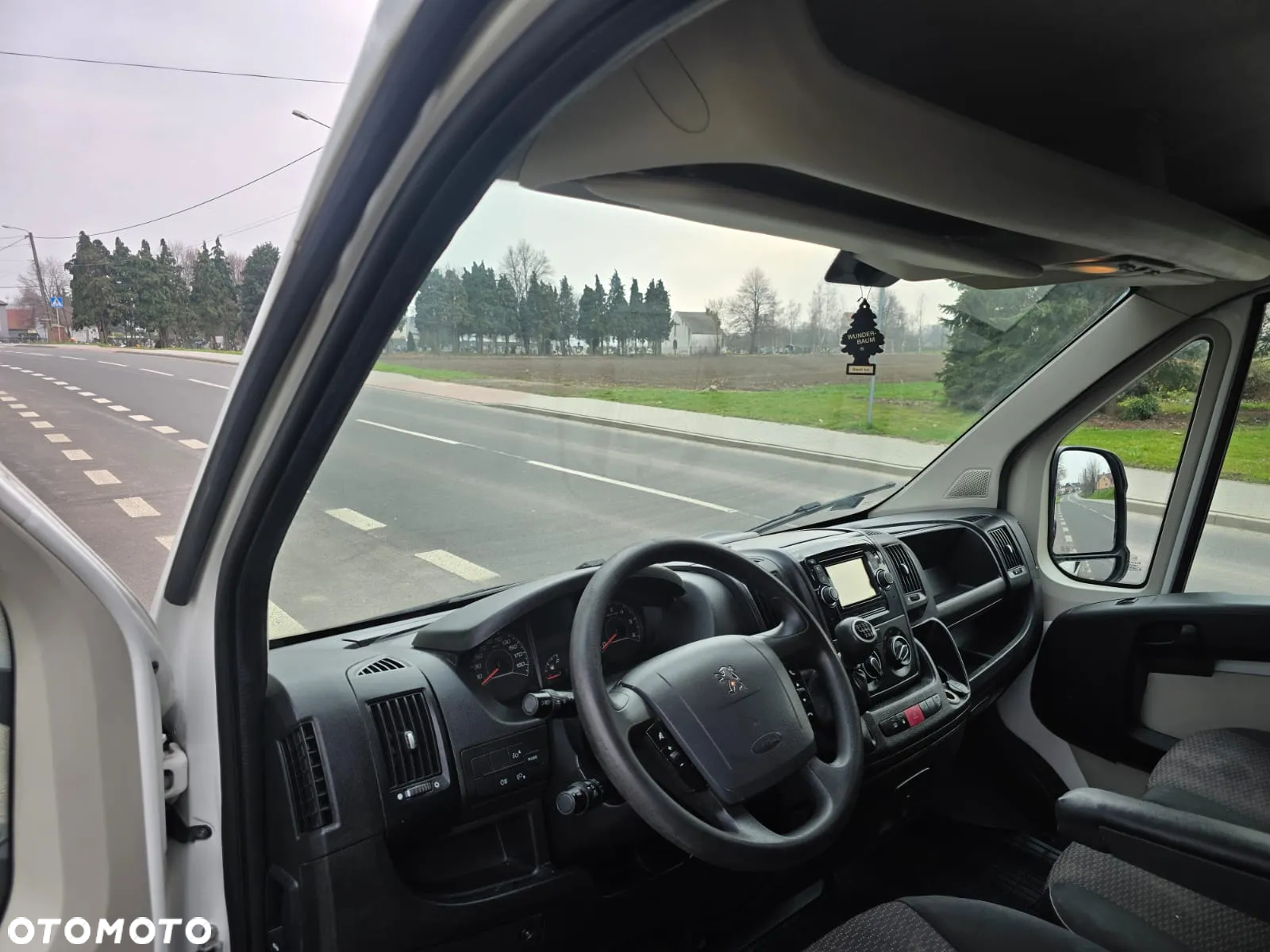 Peugeot Boxer 335 - 14