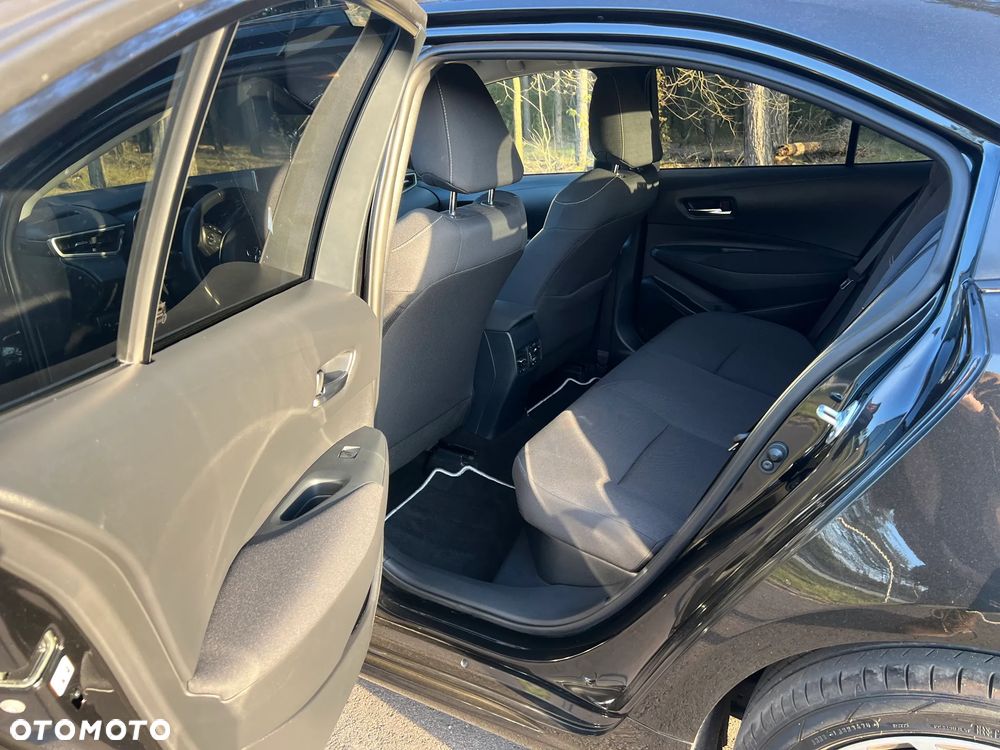 Toyota Corolla 1.8 Hybrid Comfort - 15