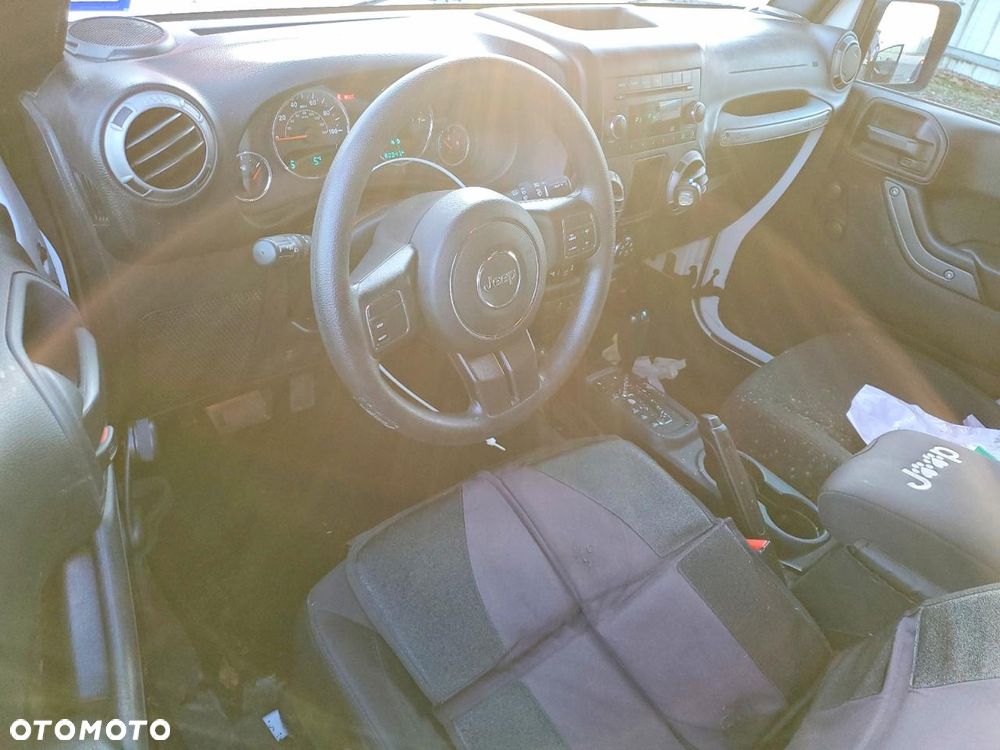 Jeep Wrangler - 7
