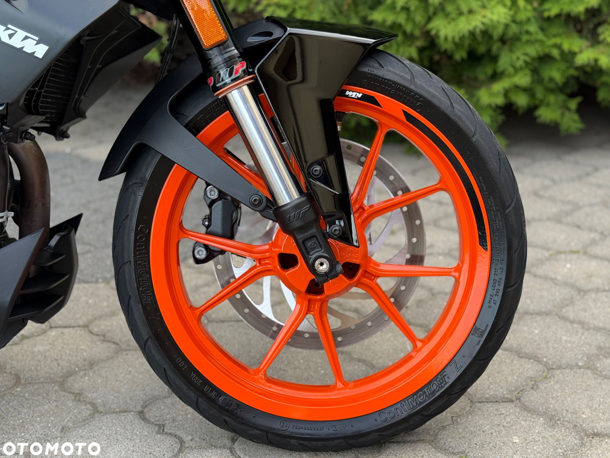 KTM Duke - 11