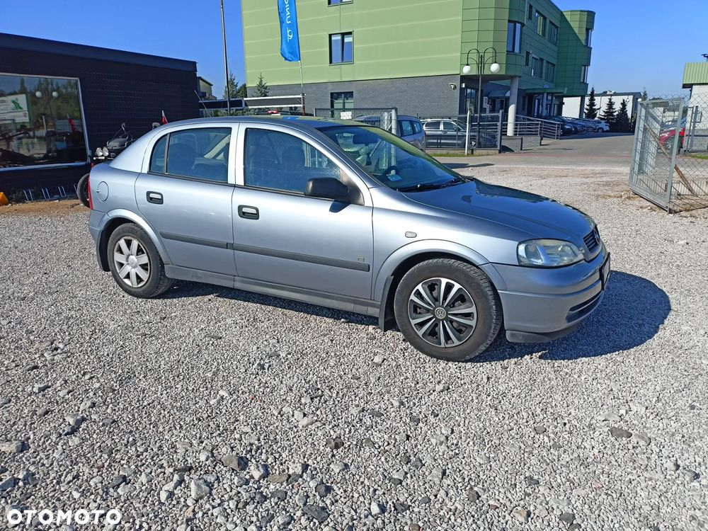 Opel Astra - 6