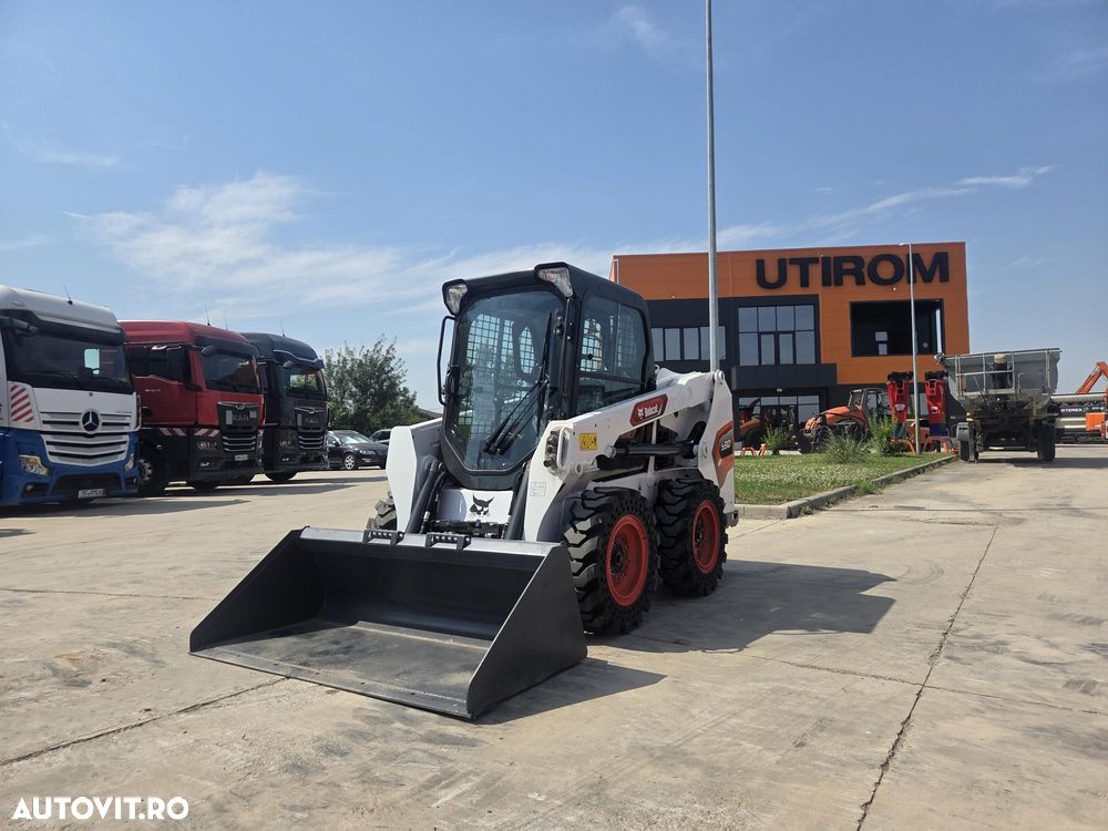 Bobcat S510, 2025, NOU, ridica 800kg, Masa operationala 3t, ANVELOPE PLINE, cabina inchisa cu AER CONDITIONAT, latime 1,7m, lungime 3,3m, inaltime 2m, motor KUBOTA 50CP, cupla rapida, furci, Jouystickuri, posibil leasing 4 ani-PROMOTIE 42.900 EUR+Tva - 17