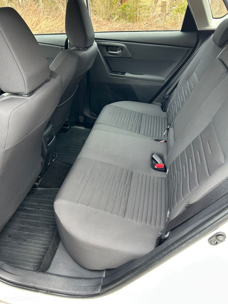 Toyota Auris 1.6 Comfort - 10